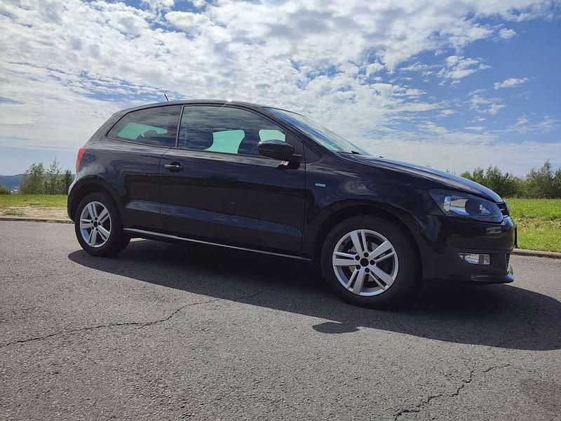 Schwarz Gebraucht 2013 VW Polo Life Limousine | 3.000 € (Superpreis) - Bild 1/4