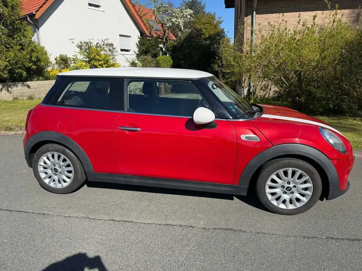 Gebraucht Mini Cooper 136 PS (100 kW) 2014 Rot Kleinwagen