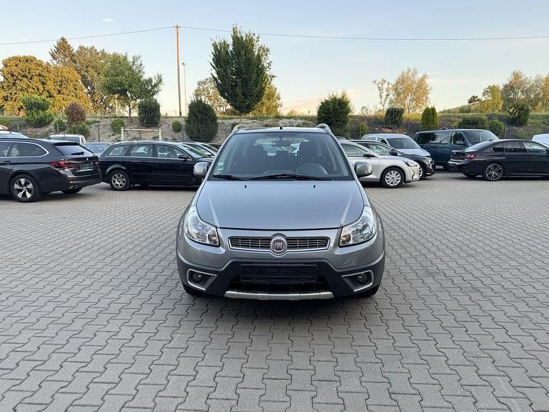 Unbekannt Gebraucht 2011 Fiat Sedici Emotion SUV | 6.990 € (Fairer Preis) - Bild 1/4