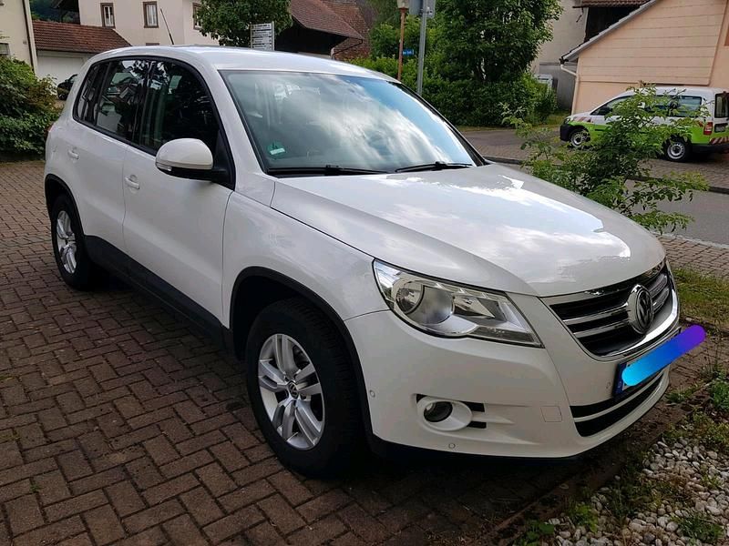 Gebraucht VW Tiguan 110 PS (80 kW) 2011 Weiß SUV