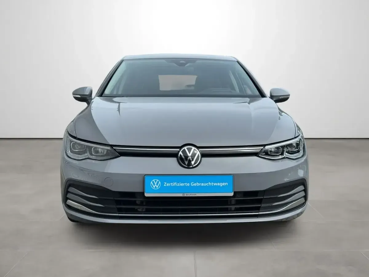Gebraucht VW Golf VIII Active 150 PS (110 kW) 2023 Grau Limousine