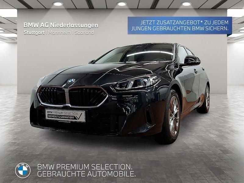 Schwarz Gebraucht 2024 BMW 120 Efficient Dynamics Kleinwagen | 31.980 € (Guter Preis) - Bild 1/3