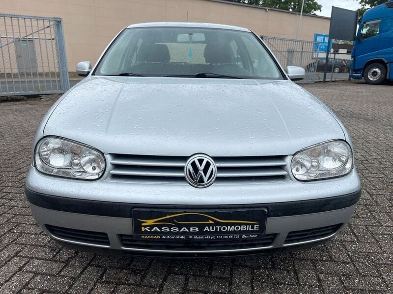 Silber Gebraucht 2001 VW Golf IV Basis Limousine | 2.450 € (Fairer Preis) - Bild 1/4