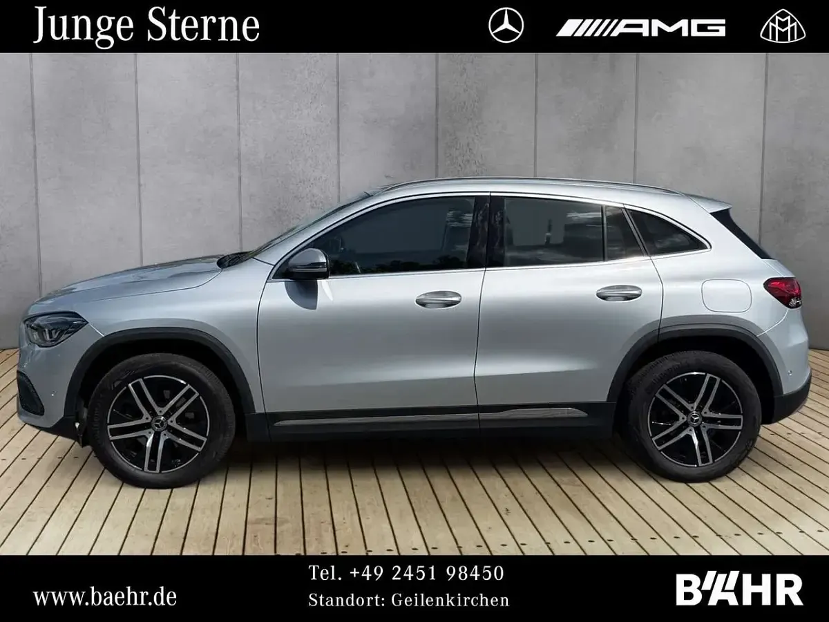 Gebraucht Mercedes GLA200 Progressive 150 PS (110 kW) 2022 Iridiumsilber (metallic) SUV