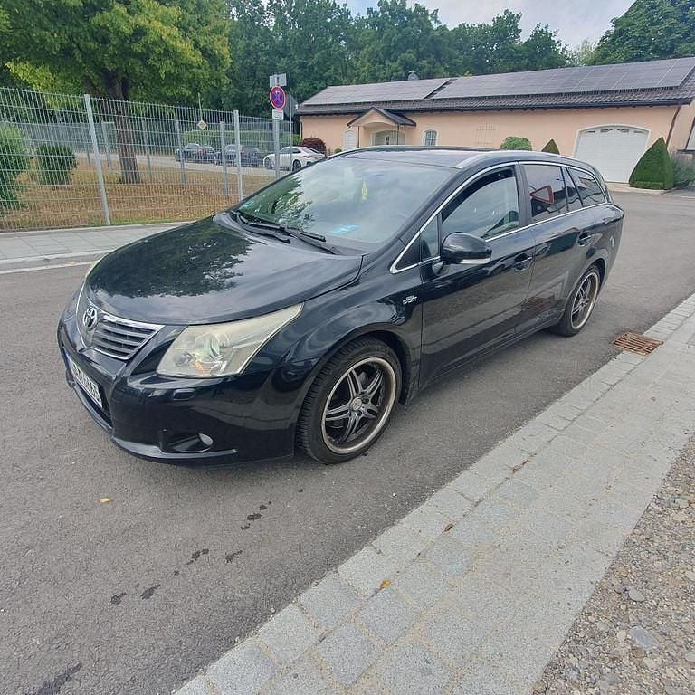 Schwarz Gebraucht 2009 Toyota Avensis TEC-Edition Kombi | 3.650 € (Superpreis) - Bild 1/4