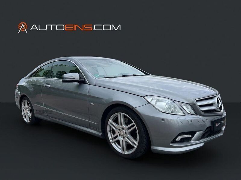 Silber Gebraucht 2011 Mercedes E350 AMG Coupé | 9.488 € (Superpreis) - Bild 1/4