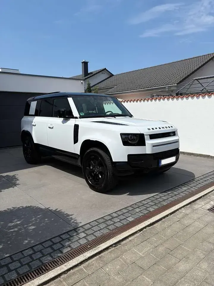 Gebraucht Land Rover Defender SE Dynamic 300 PS (220 kW) 2025 Weiß SUV