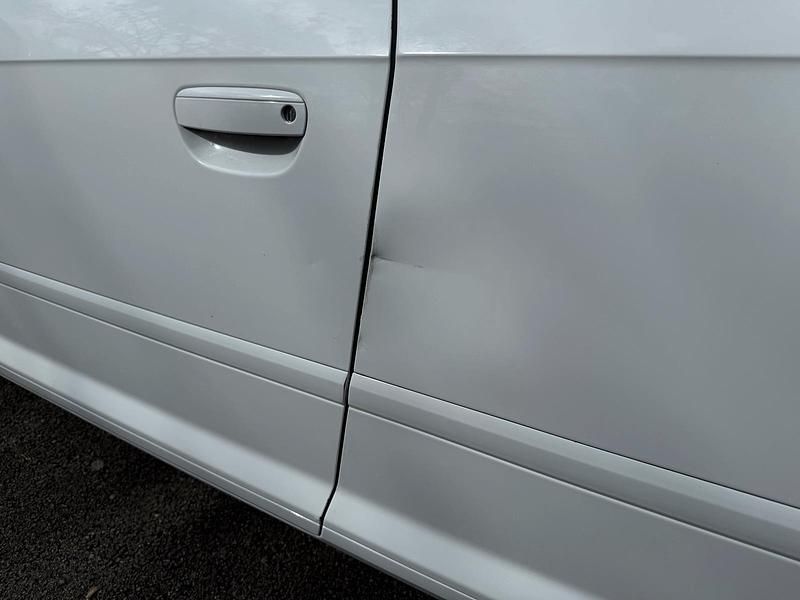 Gebraucht Audi A3 92 PS (67 kW) 2011 Weiß Kleinwagen