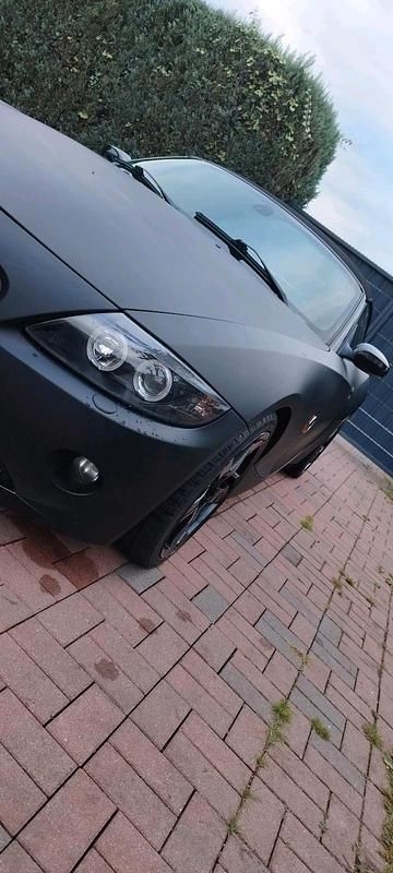 Schwarz Gebraucht 2004 BMW Z4 Cabrio | 5.450 € (Guter Preis) - Bild 1/4