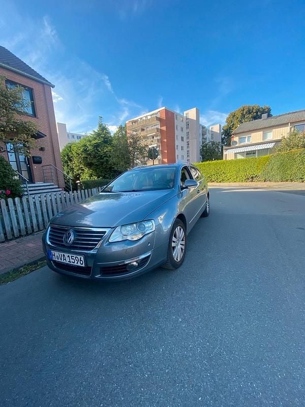 Silber Gebraucht 2008 VW Passat Kombi | 3.000 € (Superpreis) - Bild 1/4