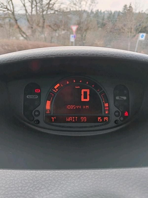 Gebraucht Renault Modus 75 PS (55 kW) 2006 Silber Van / Kleinbus