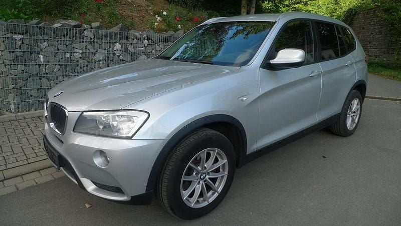 Gebraucht BMW X3 143 PS (105 kW) 2014 Grau SUV