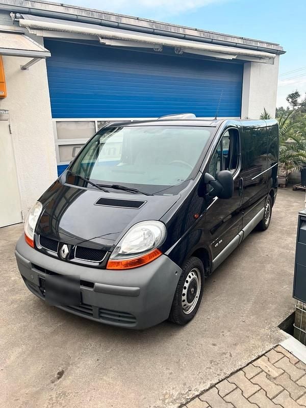 Schwarz Gebraucht 2006 Renault Trafic Van | 9.950 € (Guter Preis) - Bild 1/4