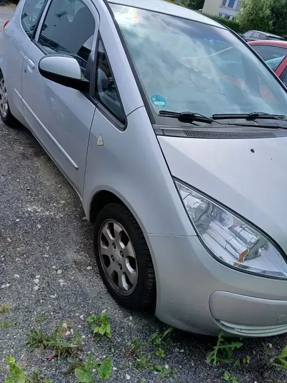 Gebraucht Mitsubishi Colt 95 PS (69 kW) 2004 Silber Kleinwagen