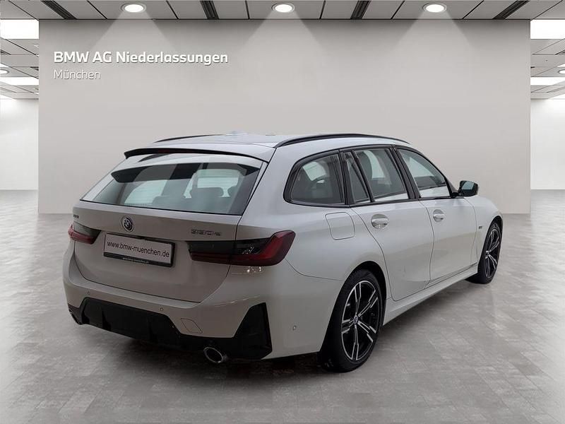 Gebraucht BMW 330e M Sport 184 PS (135 kW) 2023 Weiß Kombi