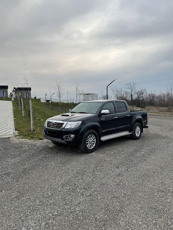 Gebraucht Toyota HiLux 170 PS (125 kW) 2014 Schwarz Pickup