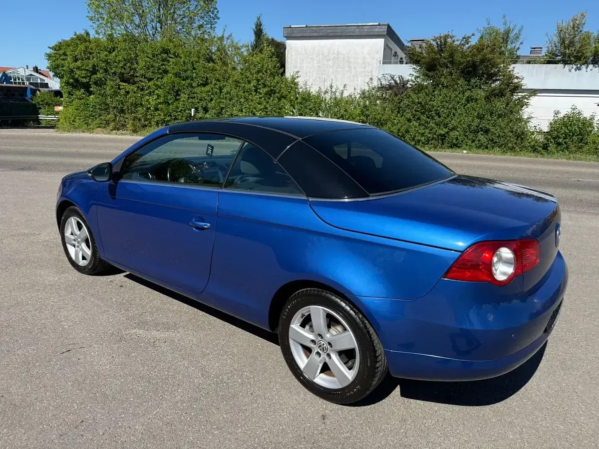 Brugt VW Eos 122 HK (89 kW) 2010 Blå Cabriolet