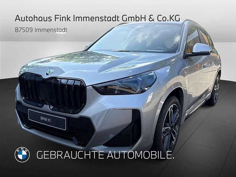 Spacesilber metallic Gebraucht 2025 BMW X1 M Sport SUV | 55.760 € - Bild 1/4