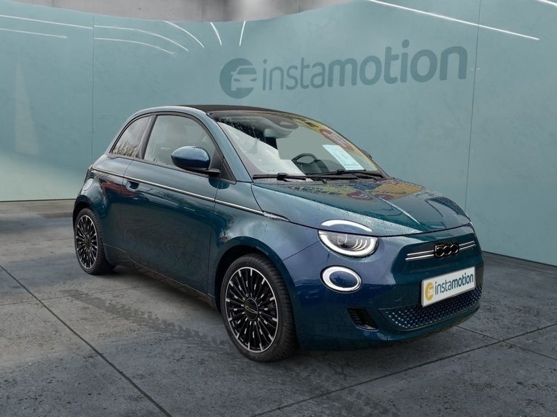 Grün Gebraucht 2021 Fiat 500e Icon Cabrio | 22.690 € (Etwas zu teuer) - Bild 1/3