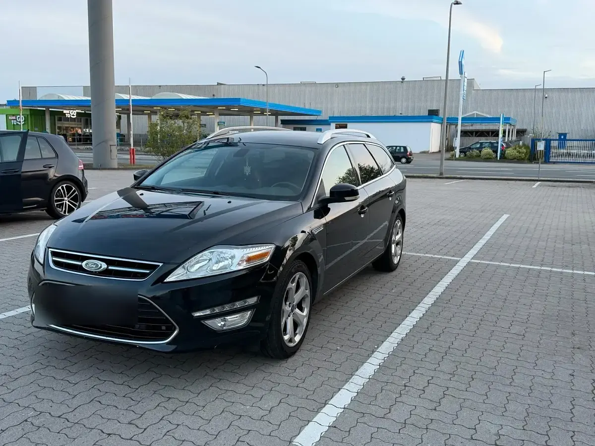 Gebraucht Ford Mondeo 200 PS (147 kW) 2011 Schwarz Kombi