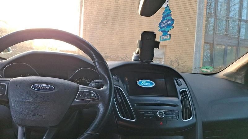 Gebraucht Ford Focus ST 110 PS (80 kW) 2017 Schwarz Kombi