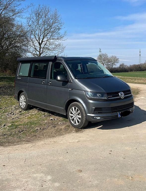 Gebraucht VW California Beach 150 PS (110 kW) 2016 Grau Van