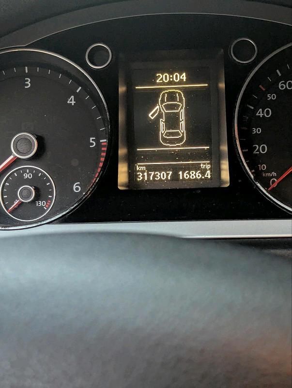 Usata VW Passat 140 CV (102 kW) 2009 Nero Station wagon