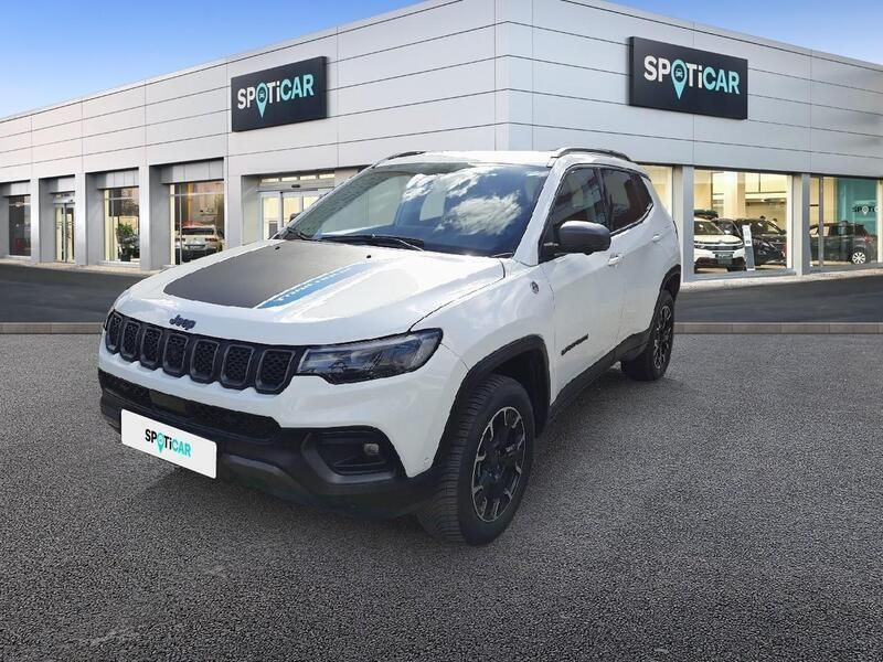 Weiß Gebraucht 2021 Jeep Compass Trailhawk SUV | 24.990 € (Fairer Preis) - Bild 1/3