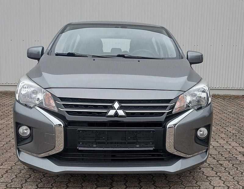 Gebraucht Mitsubishi Space Star Select 71 PS (52 kW) 2022 Grau Kleinwagen