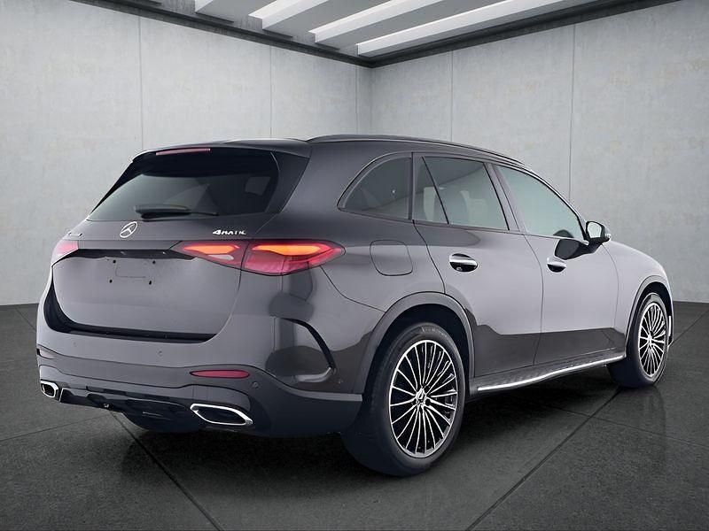 Gebraucht Mercedes GLC450 367 PS (269 kW) 2025 Grau SUV