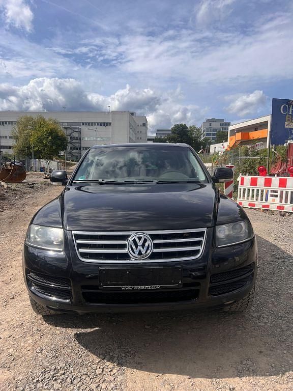 Schwarz Gebraucht 2005 VW Touareg SUV | 5.900 € (Fairer Preis) - Bild 1/4