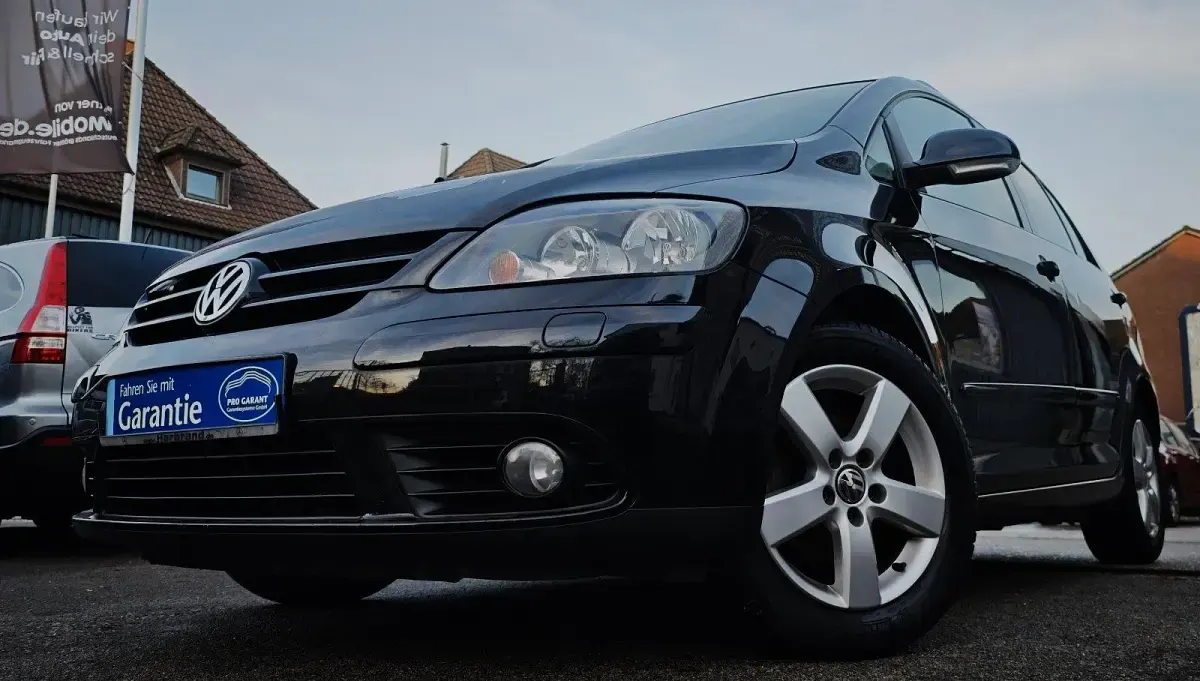 Używany VW Golf United 80 KM (58 kW) 2008 Czarny Minivan