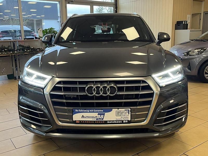 Gebraucht Audi Q5 S-line plus 299 PS (219 kW) 2021 Grau SUV