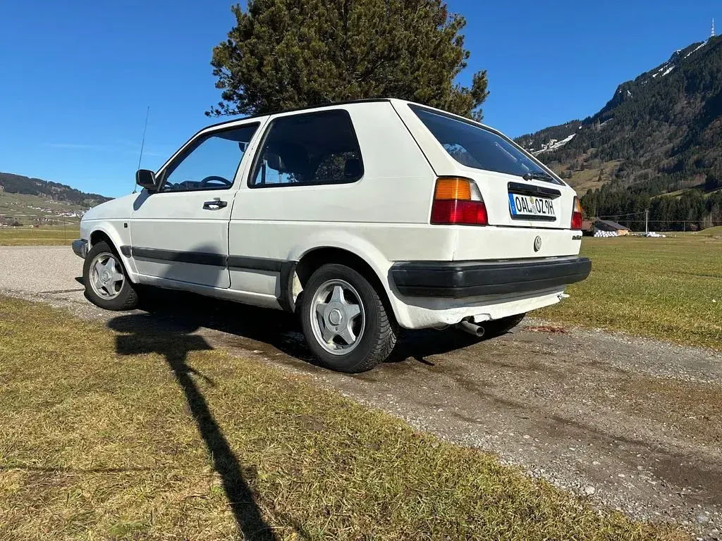Brugt VW Golf II 54 HK (39 kW) 1989 Hvid Hatchback
