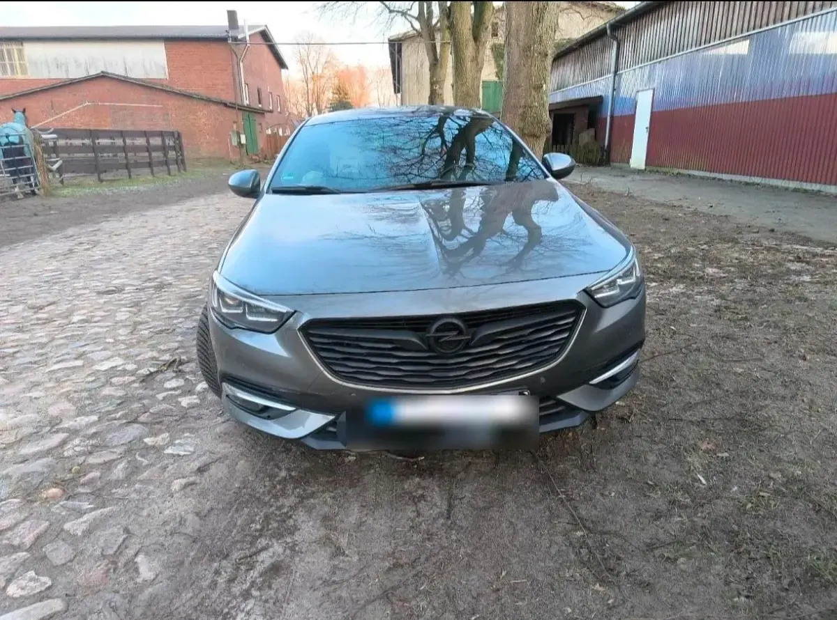 Gebraucht Opel Insignia 165 PS (121 kW) 2018 Limousine