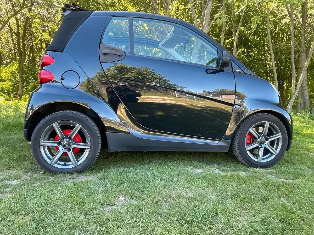 Gebraucht Smart ForTwo Cabrio 71 PS (52 kW) 2007 Schwarz Cabrio