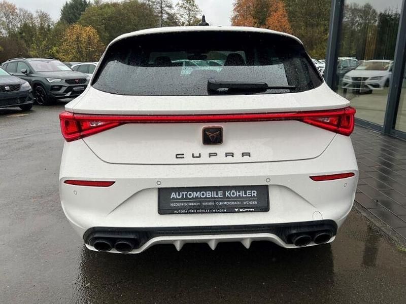 Gebraucht Cupra Leon VZ 300 PS (220 kW) 2023 Candy weiss Limousine