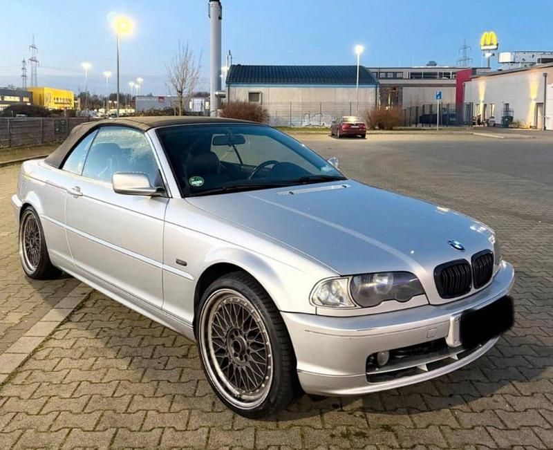 Gebraucht BMW 323 Cabriolet 170 PS (125 kW) 2000 Silber Cabrio