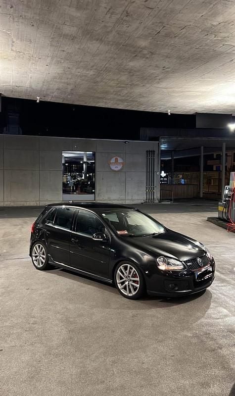 Schwarz Gebraucht 2005 VW Golf V GTI Kleinwagen | 8.600 € - Bild 1/4