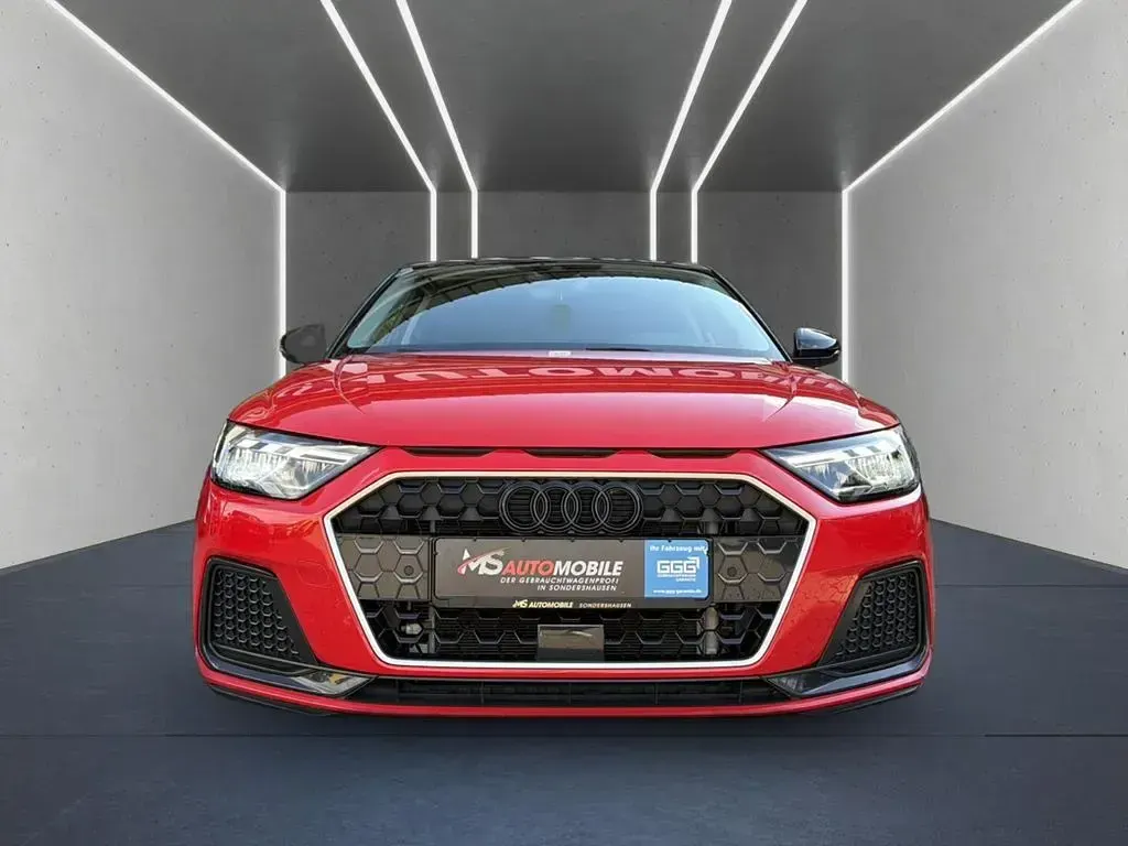Gebraucht Audi A1 Sportback Advanced 95 PS (69 kW) 2020 Rot Kleinwagen
