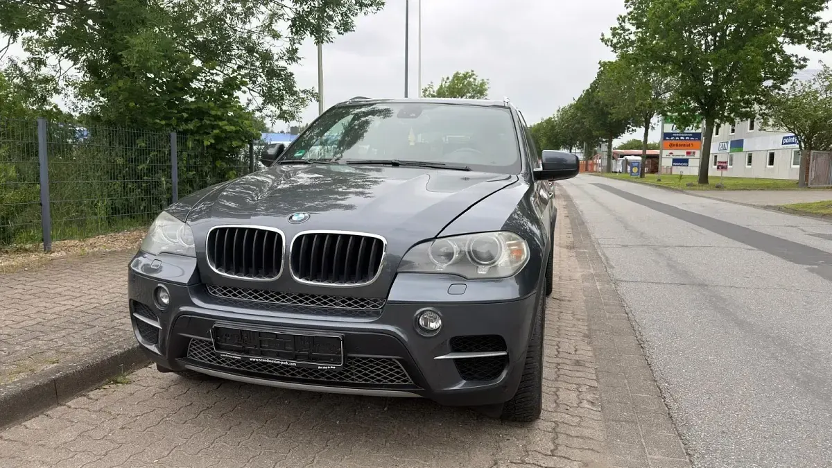 Gebraucht BMW X5 245 PS (180 kW) 2011 Grau SUV