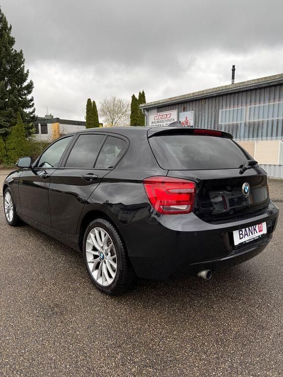 Gebraucht BMW 116 136 PS (100 kW) 2014 Schwarz Kleinwagen