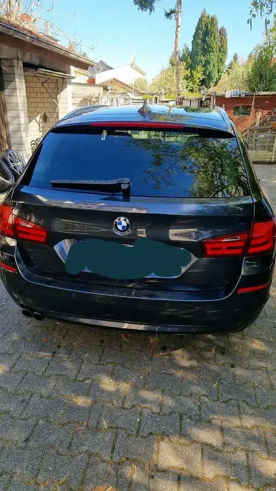 Gebraucht BMW 530 258 PS (189 kW) 2013 Limousine