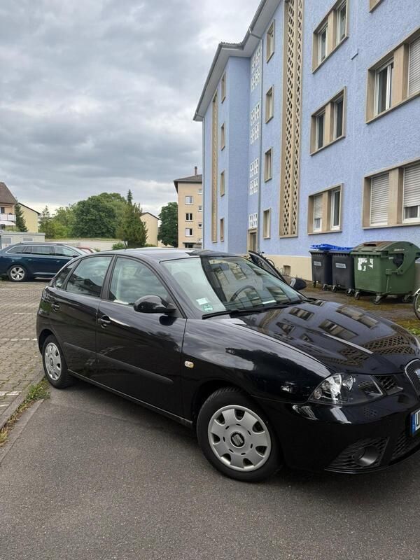 Schwarz Gebraucht 2006 Seat Ibiza Kleinwagen | 650 € (Superpreis) - Bild 1/4