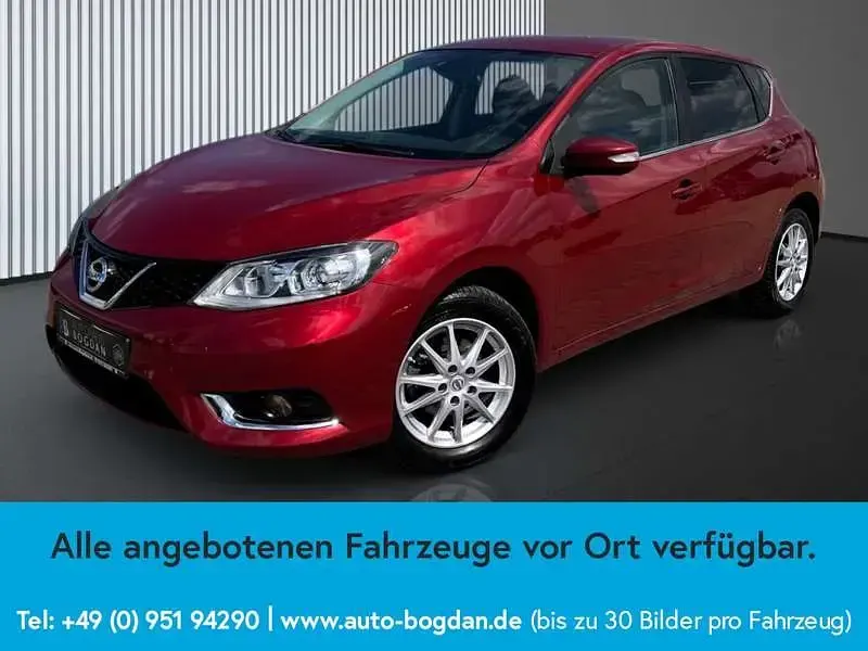 Gebraucht Nissan Pulsar Tekna 116 PS (85 kW) 2018 Rot Kleinwagen