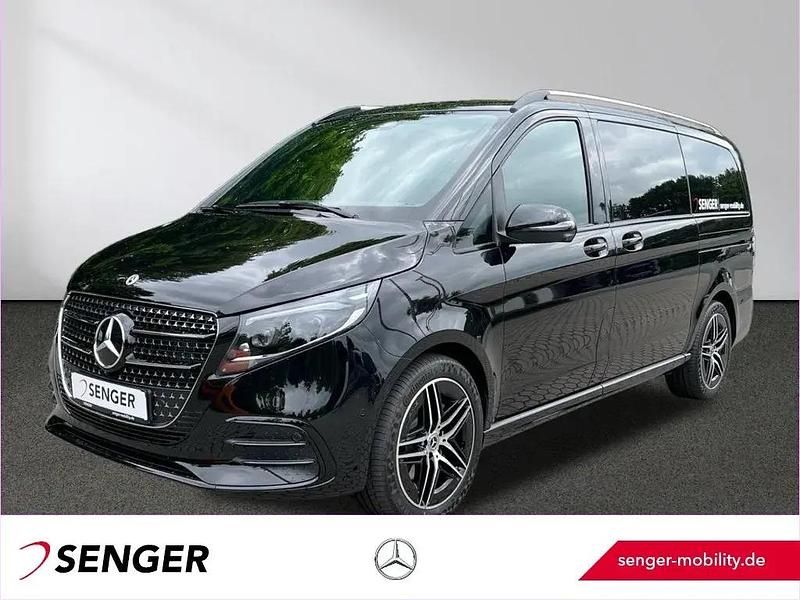 Schwarz Gebraucht 2025 Mercedes V300 Exclusive Van / Kleinbus | 97.450 € - Bild 1/1