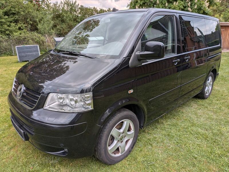 Schwarz Gebraucht 2008 VW T5 Highline Van | 13.900 € (Guter Preis) - Bild 1/4