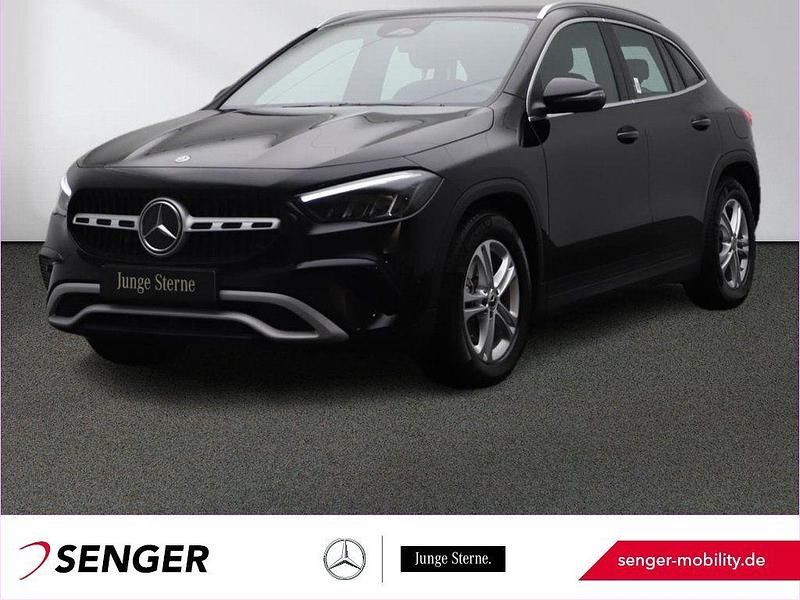 Schwarz Gebraucht 2024 Mercedes GLA200 SUV | 36.490 € (Superpreis) - Bild 1/3