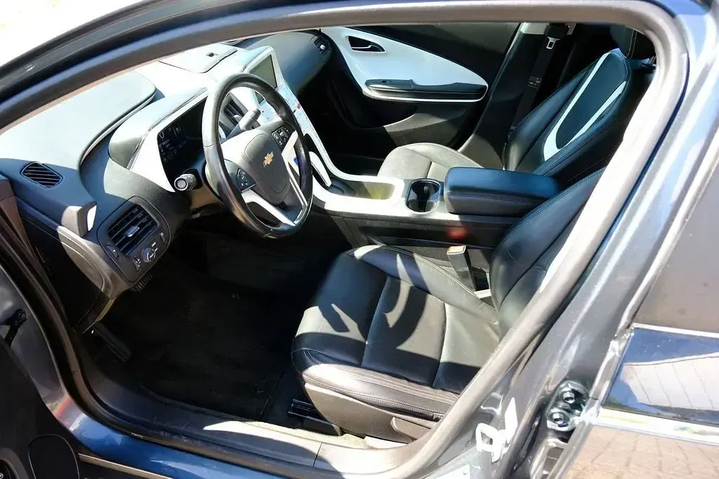 Occasion Chevrolet Volt LTZ 86 ch (63 kW) 2013 Gris Citadine