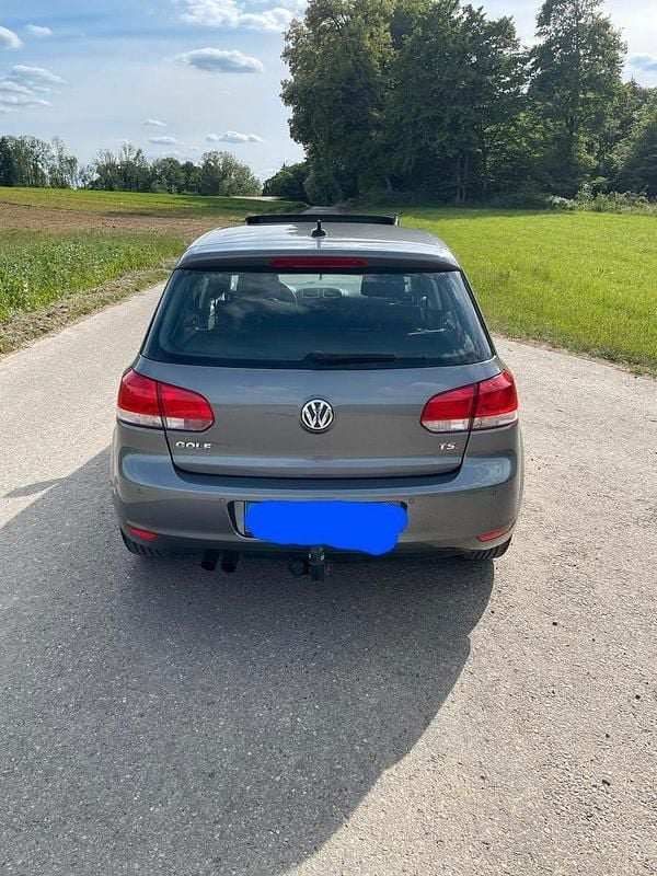 Gebraucht VW Golf VI Comfortline 122 PS (89 kW) 2010 Kleinwagen